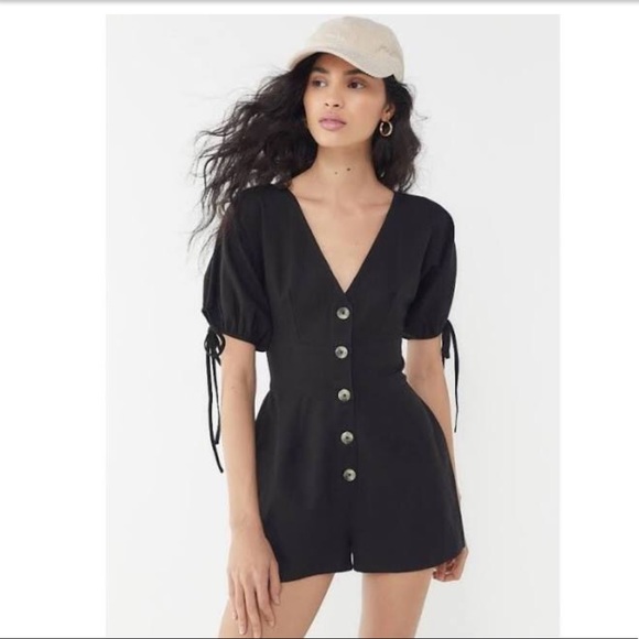 UO Lily linen button front romper - NWT - Picture 4 of 6